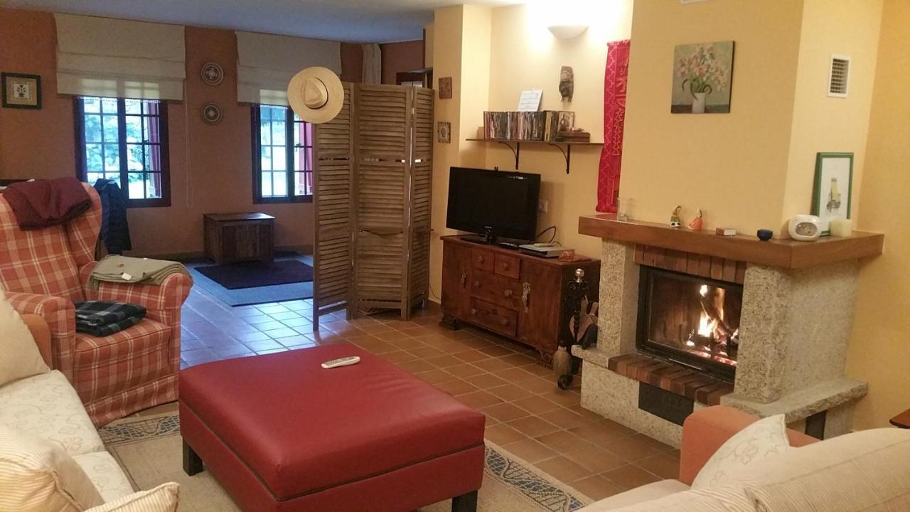 Villa A Casa Do Buxo à Nogueira De Ramuin Extérieur photo
